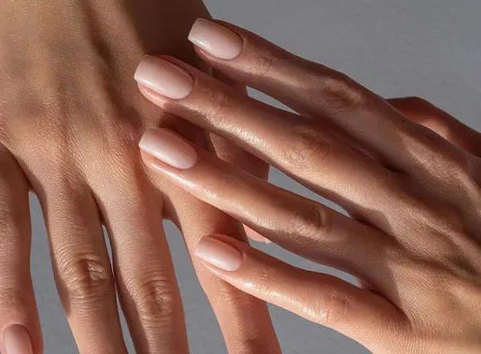 Nude Pedicure Design